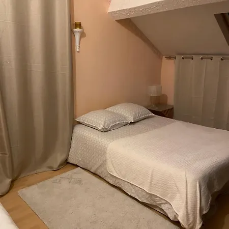 Ferienwohnung Petit Cocon Château-Chinon Exterior foto